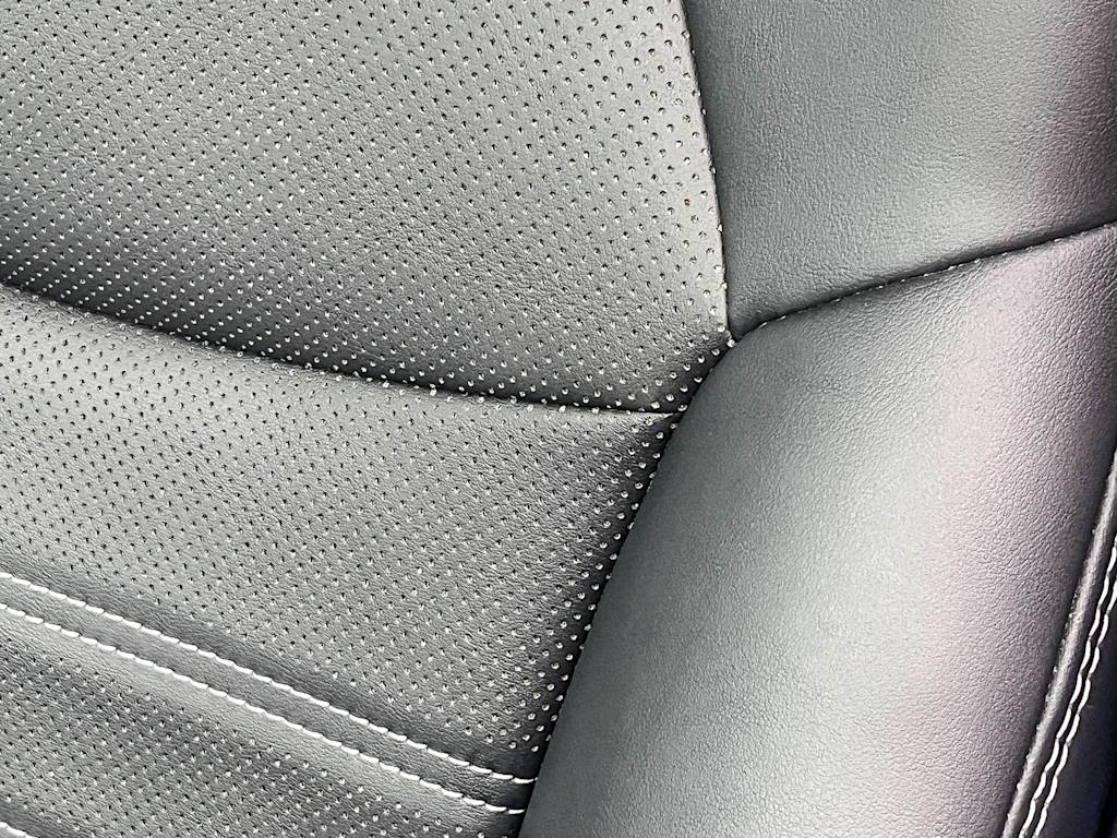 Thumbnail: 2023 Toyota RAV4 - 27