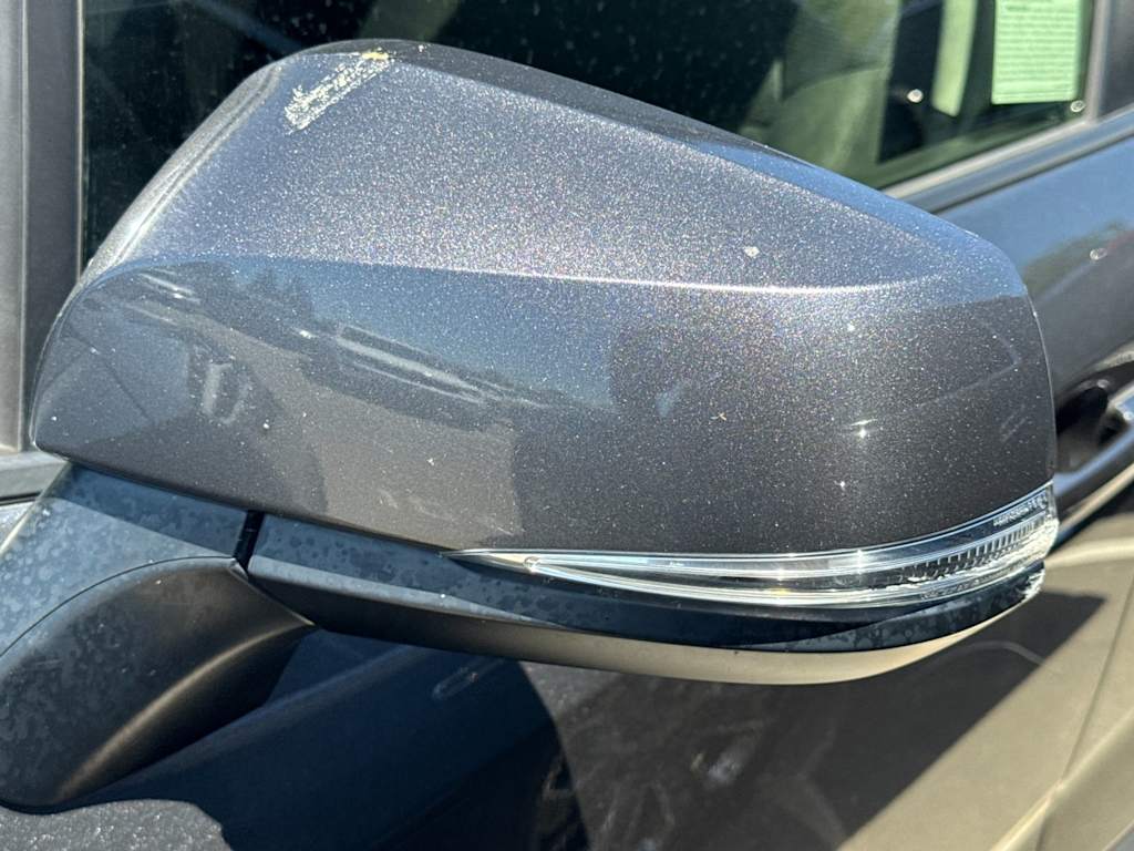 Thumbnail: 2019 Toyota RAV4 - 10