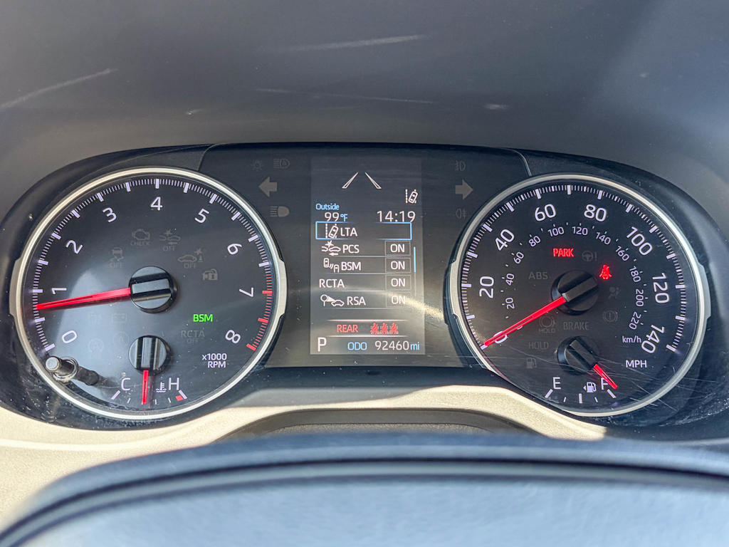 Thumbnail: 2019 Toyota RAV4 - 14