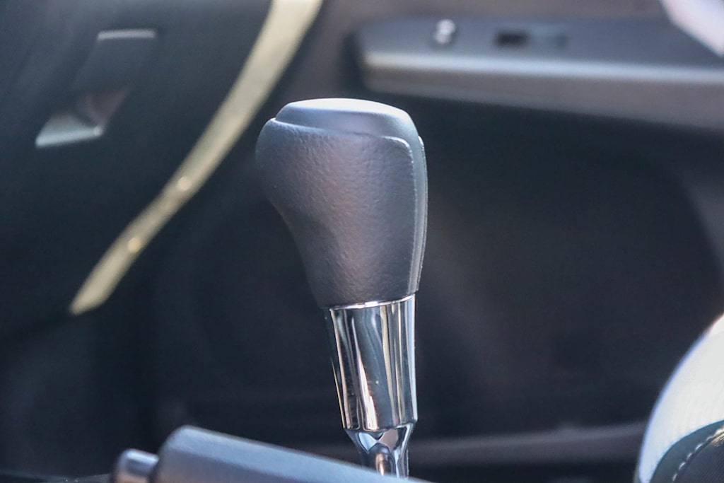 Thumbnail: 2018 Toyota RAV4 - 26