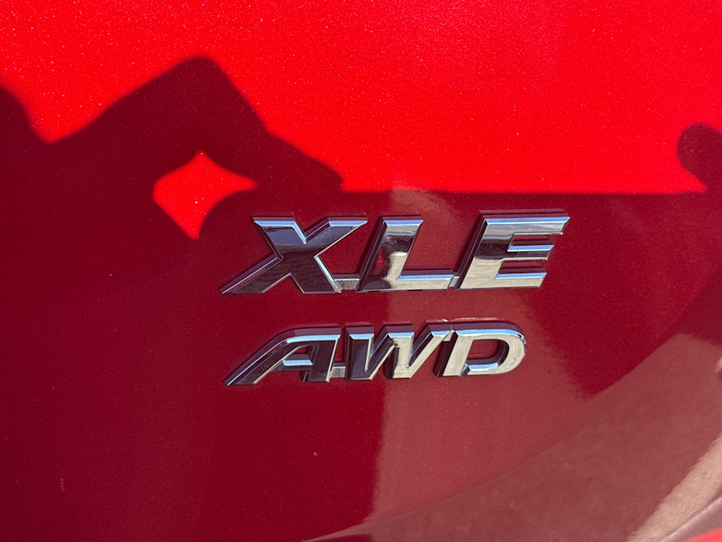 Thumbnail: 2015 Toyota RAV4 - 5