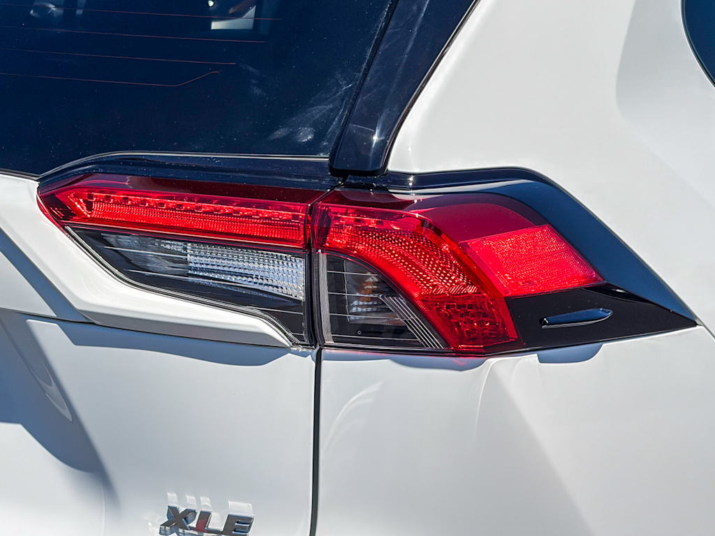 Thumbnail: 2024 Toyota RAV4 - 19