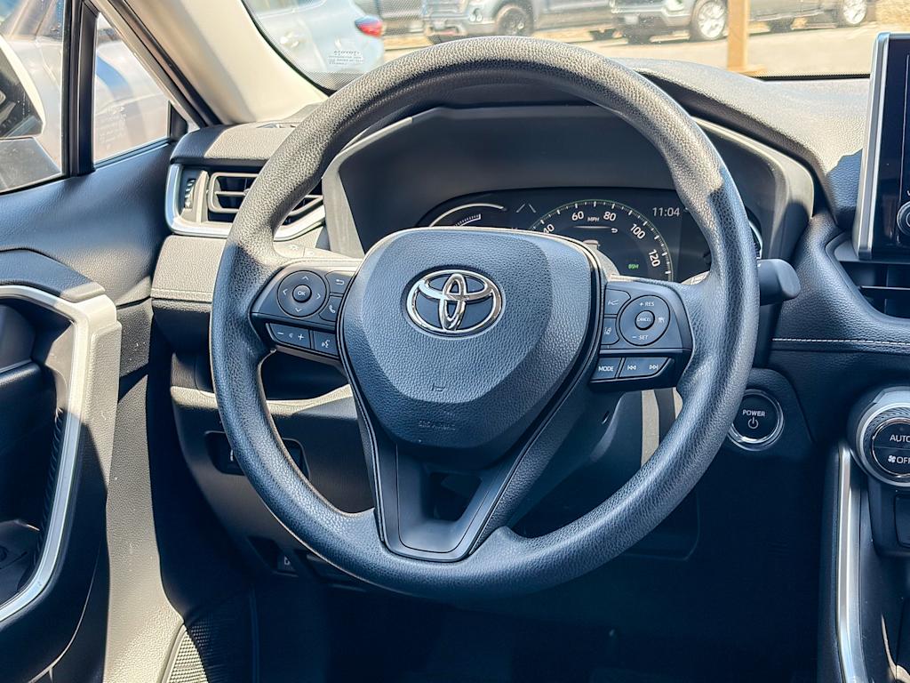 Thumbnail: 2024 Toyota RAV4 - 8