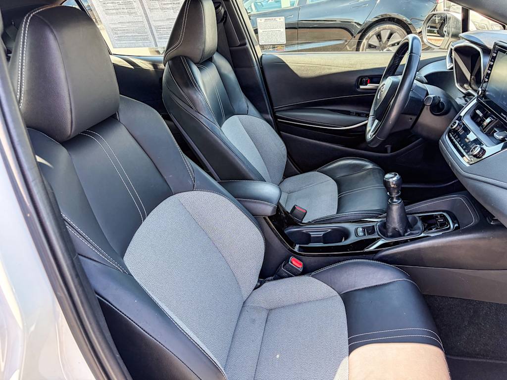Thumbnail: 2021 Toyota Corolla - 10