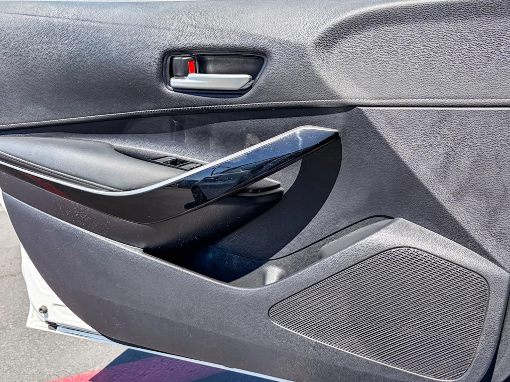 Thumbnail: 2021 Toyota Corolla - 22