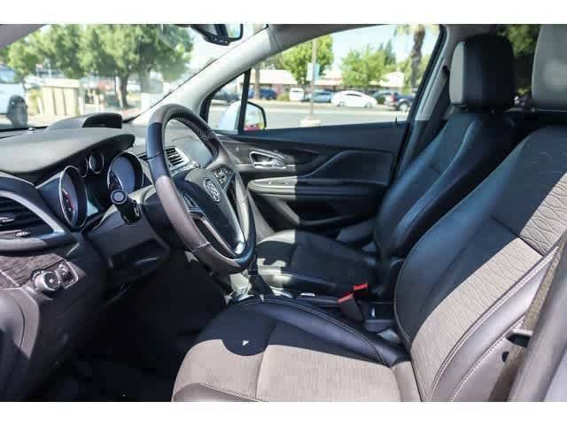 Thumbnail: 2015 Buick Encore - 25