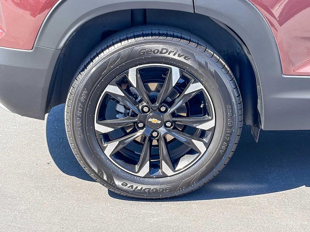 Thumbnail: 2023 Chevrolet TrailBlazer - 26