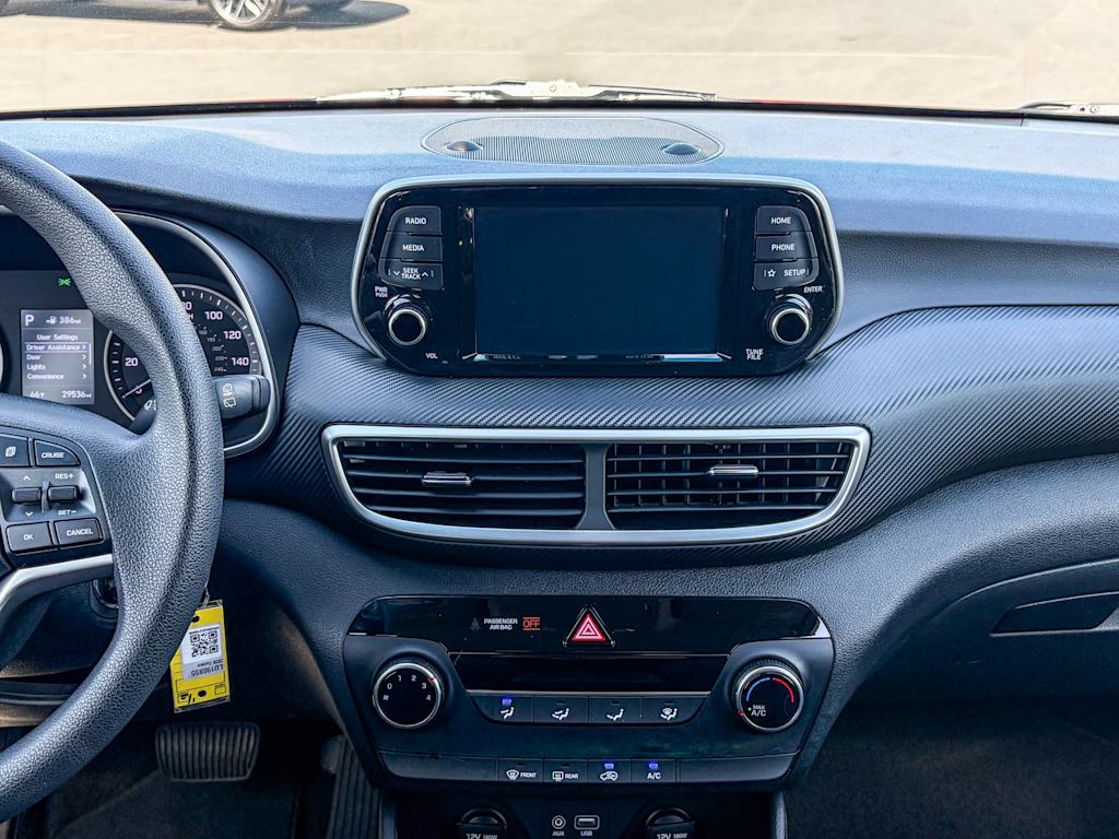 Thumbnail: 2020 Hyundai Tucson - 12