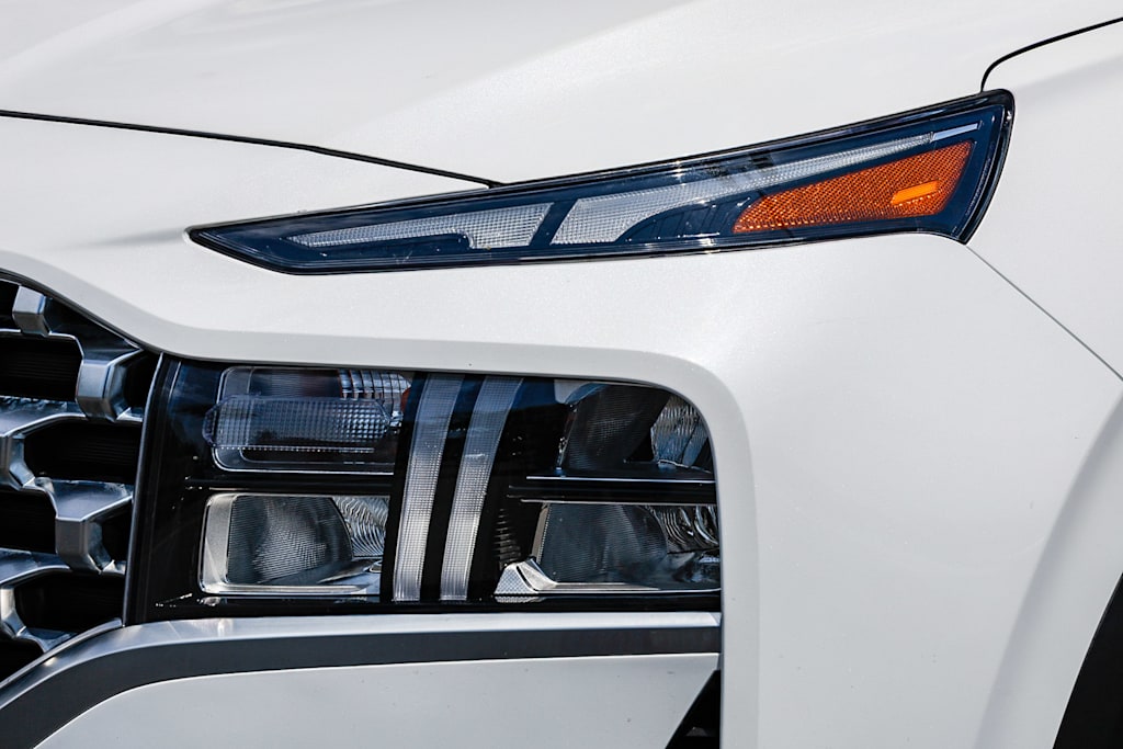 Thumbnail: 2022 Hyundai Santa Fe - 21
