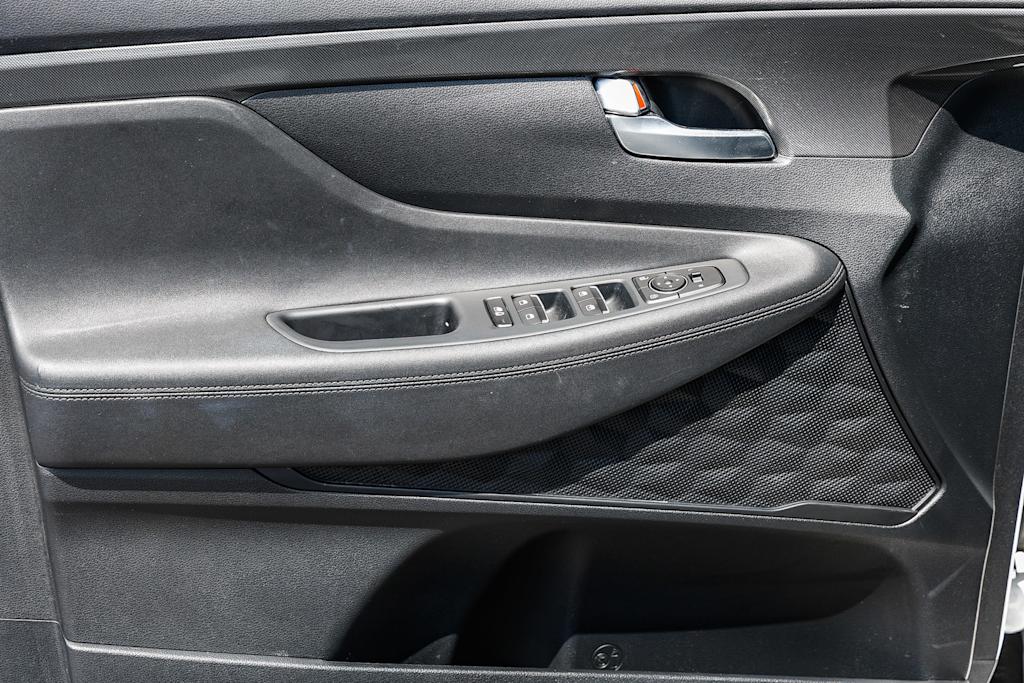 Thumbnail: 2022 Hyundai Santa Fe - 31