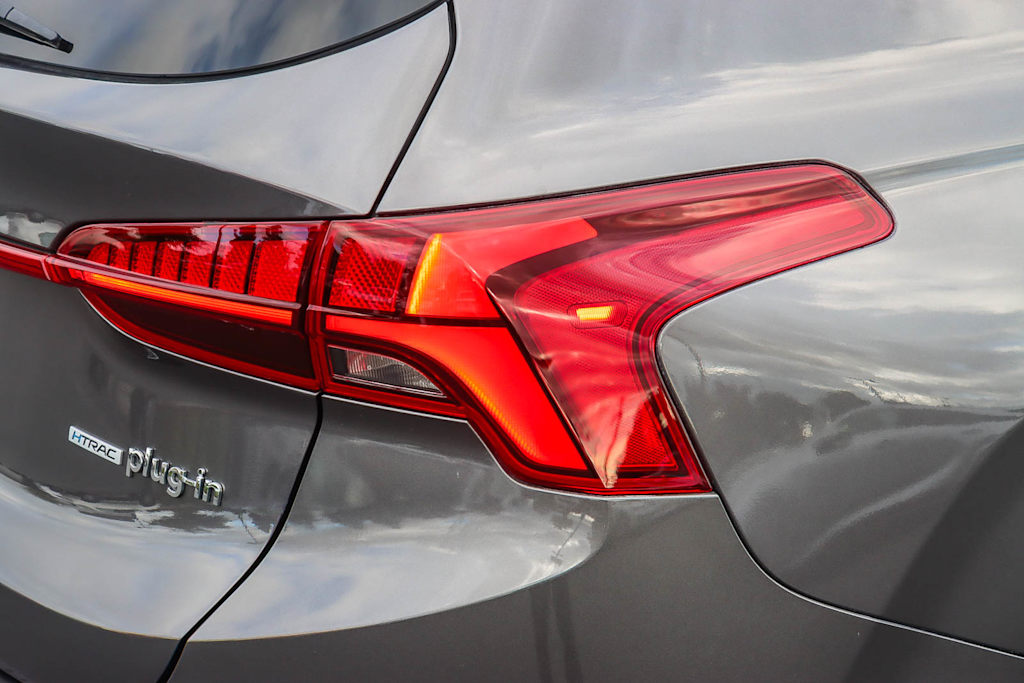 Thumbnail: 2022 Hyundai Santa Fe - 19