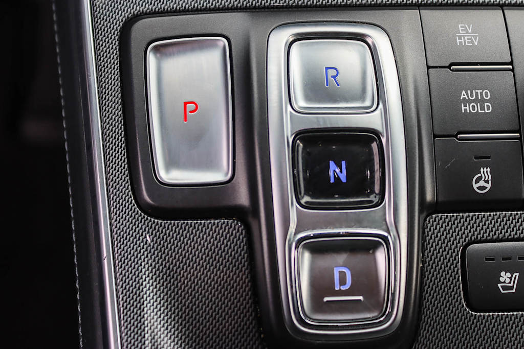 Thumbnail: 2022 Hyundai Santa Fe - 22