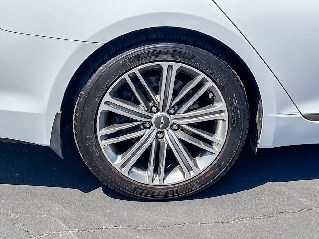 Thumbnail: 2018 Genesis G80 - 20
