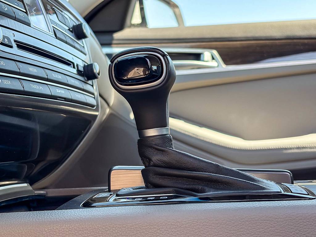 Thumbnail: 2018 Genesis G80 - 24
