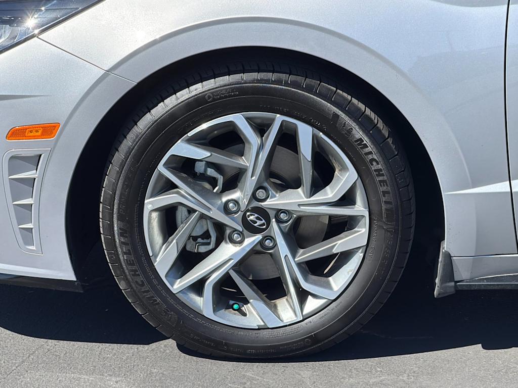Thumbnail: 2023 Hyundai Sonata - 7