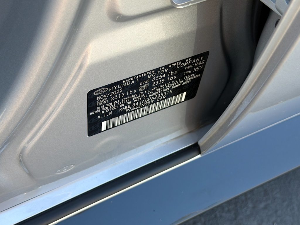 Thumbnail: 2023 Hyundai Sonata - 16