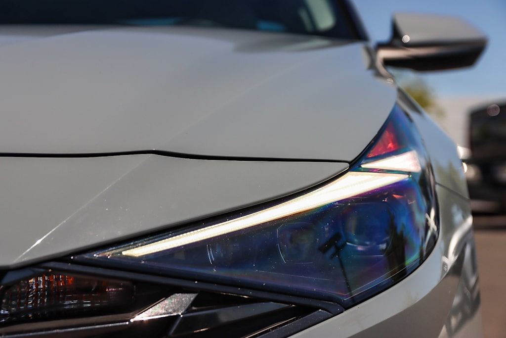 Thumbnail: 2022 Hyundai Elantra - 18