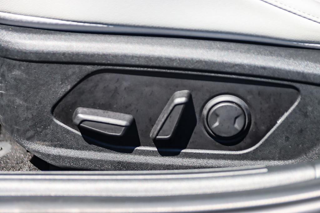 Thumbnail: 2022 Hyundai Elantra - 24