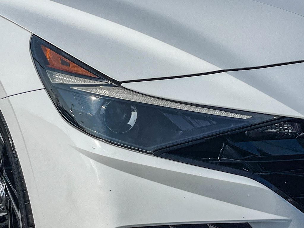 Thumbnail: 2022 Hyundai Elantra - 20