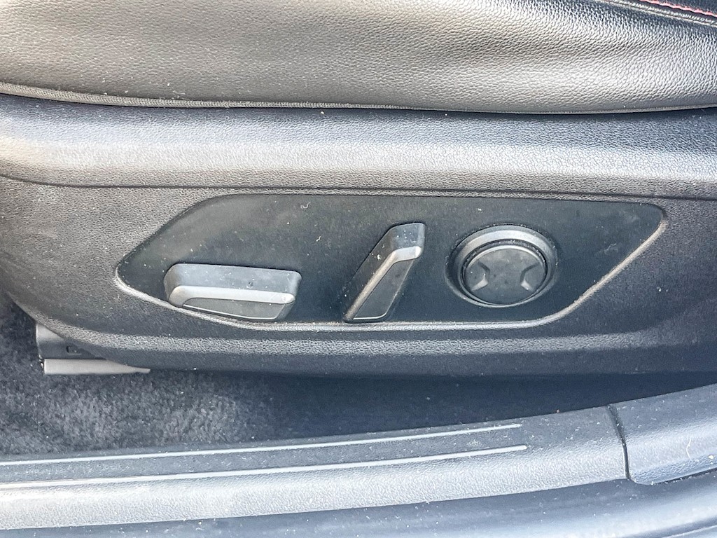 Thumbnail: 2022 Hyundai Elantra - 24