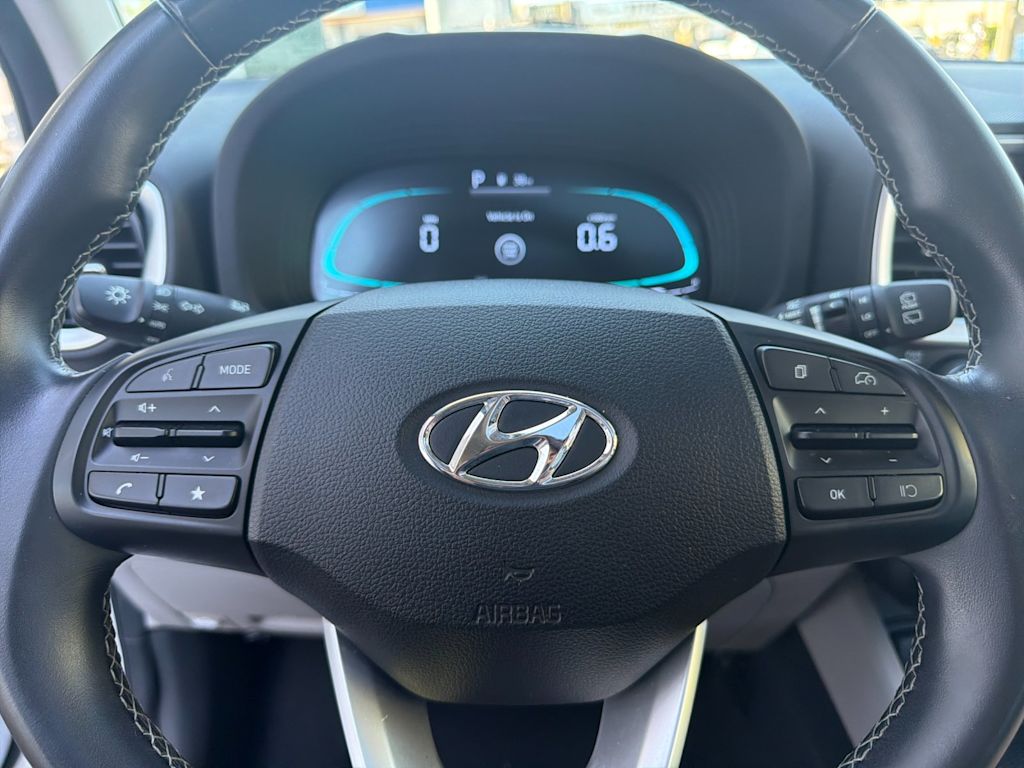 Thumbnail: 2025 Hyundai Venue - 28