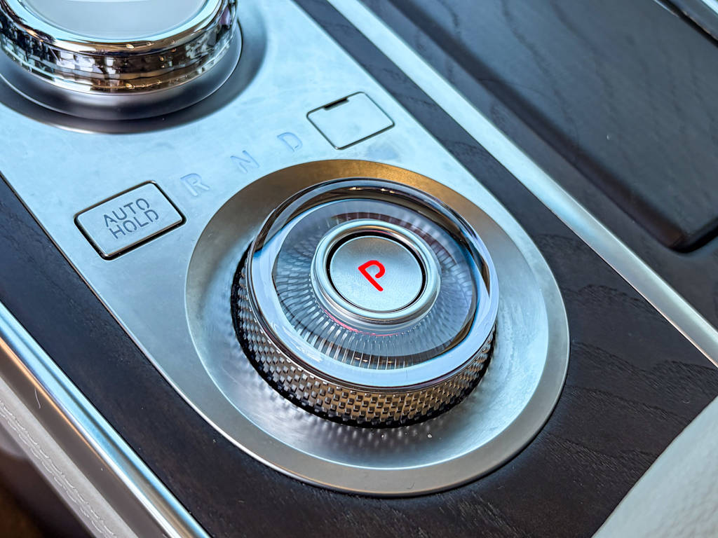 Thumbnail: 2023 Genesis GV80 - 20