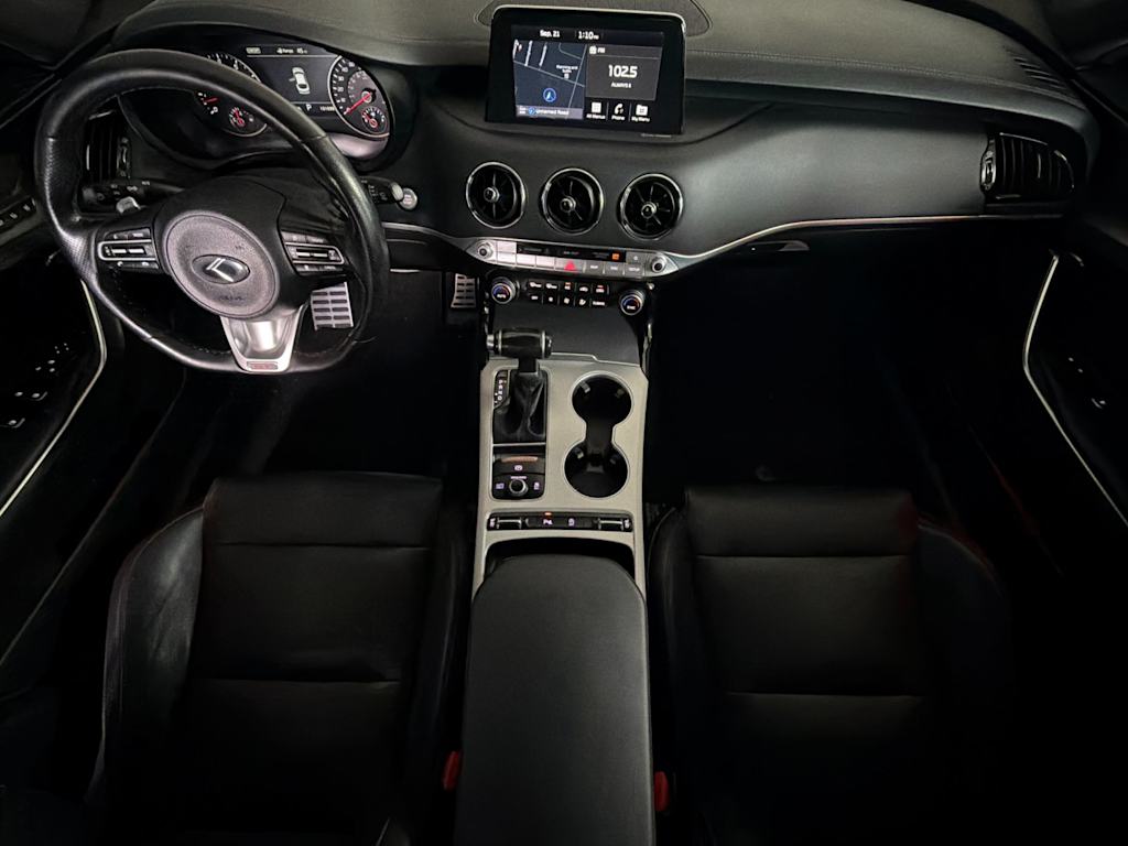 Thumbnail: 2021 Kia Stinger - 2