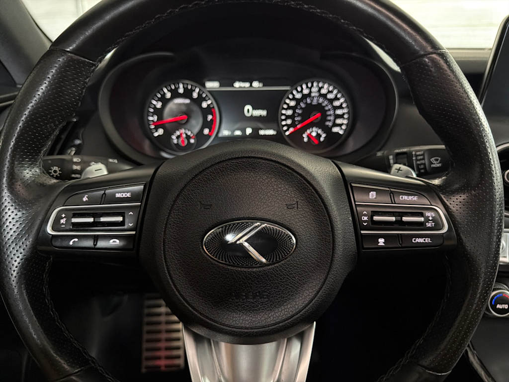 Thumbnail: 2021 Kia Stinger - 25