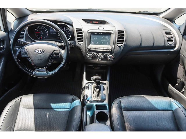 Thumbnail: 2017 Kia Forte - 2