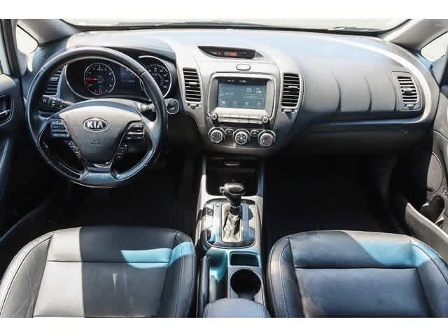 Thumbnail: 2017 Kia Forte - 2