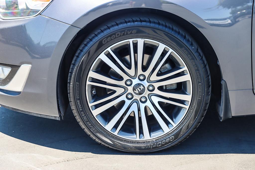 Thumbnail: 2014 Kia Cadenza - 6