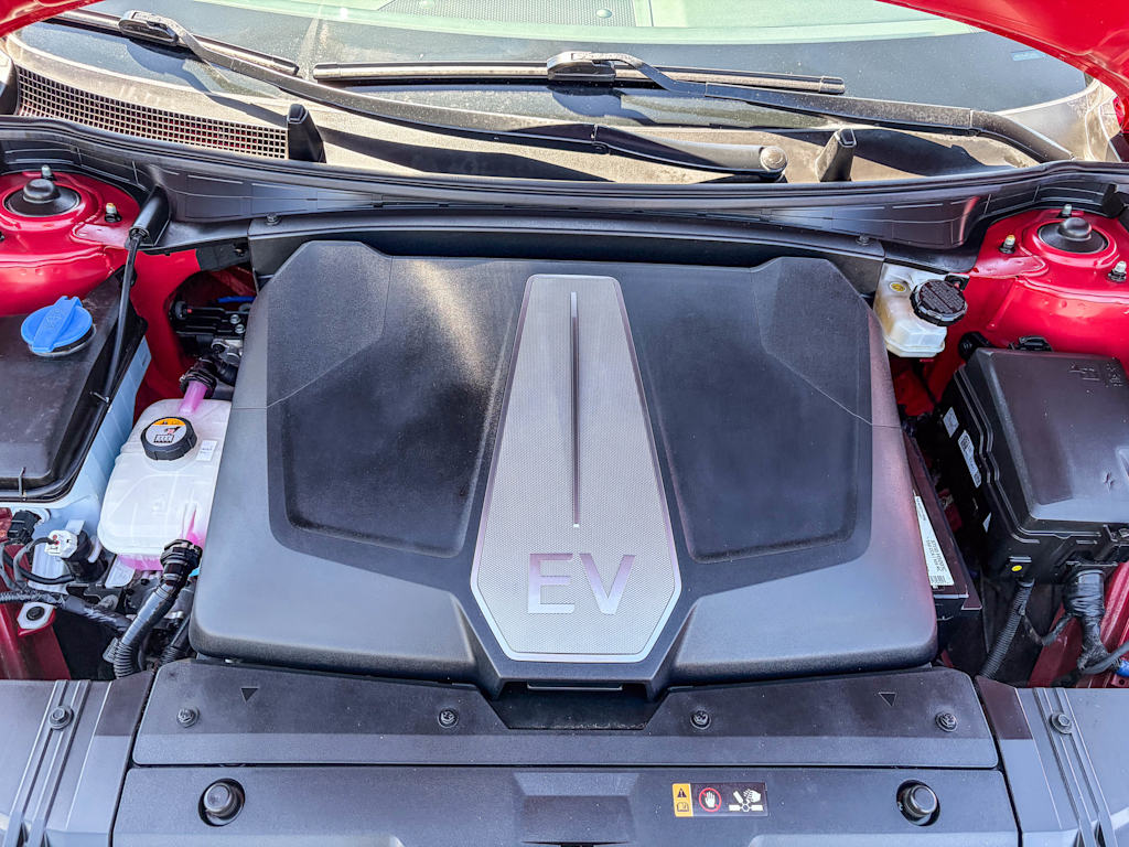 Thumbnail: 2023 Kia EV6 - 7