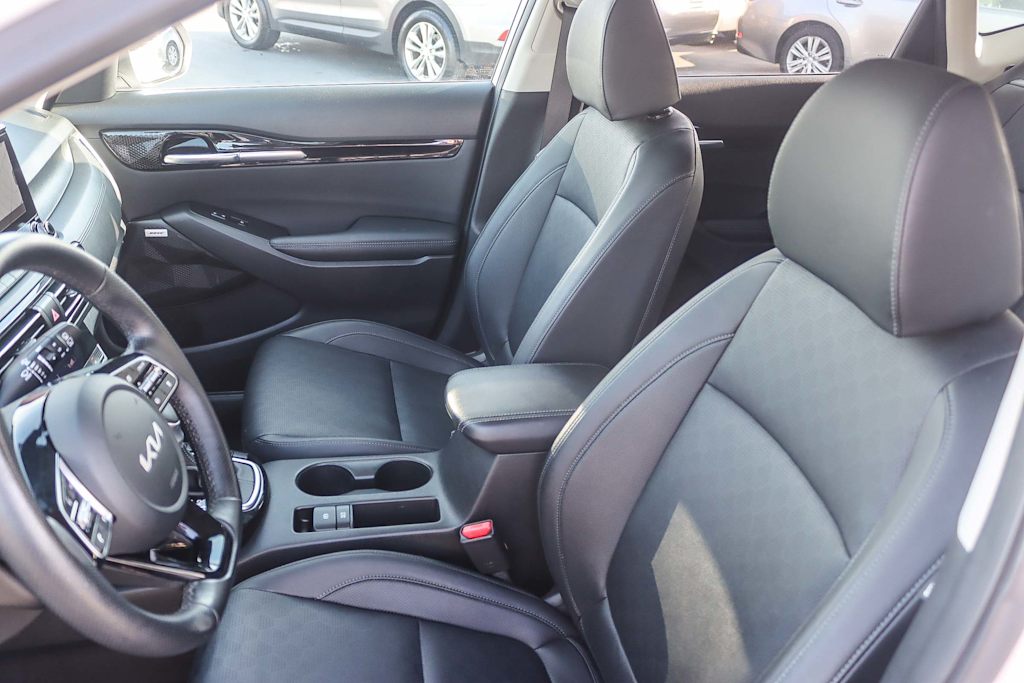 Thumbnail: 2022 Kia Seltos - 10