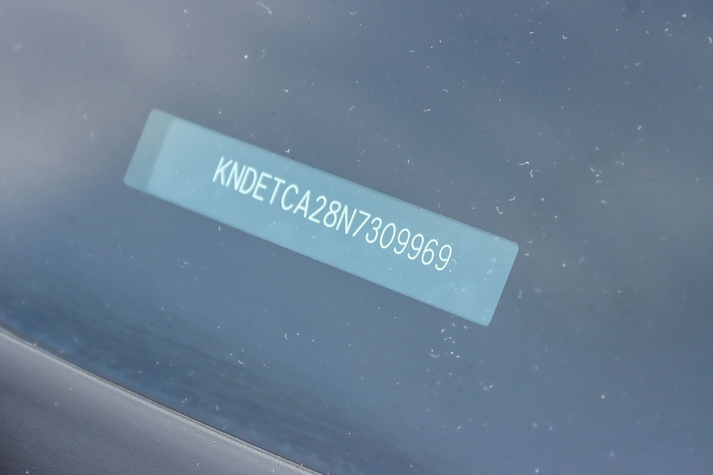 Thumbnail: 2022 Kia Seltos - 16