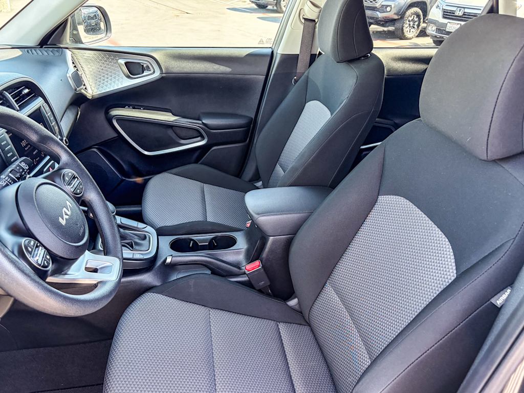 Thumbnail: 2024 Kia Soul - 9