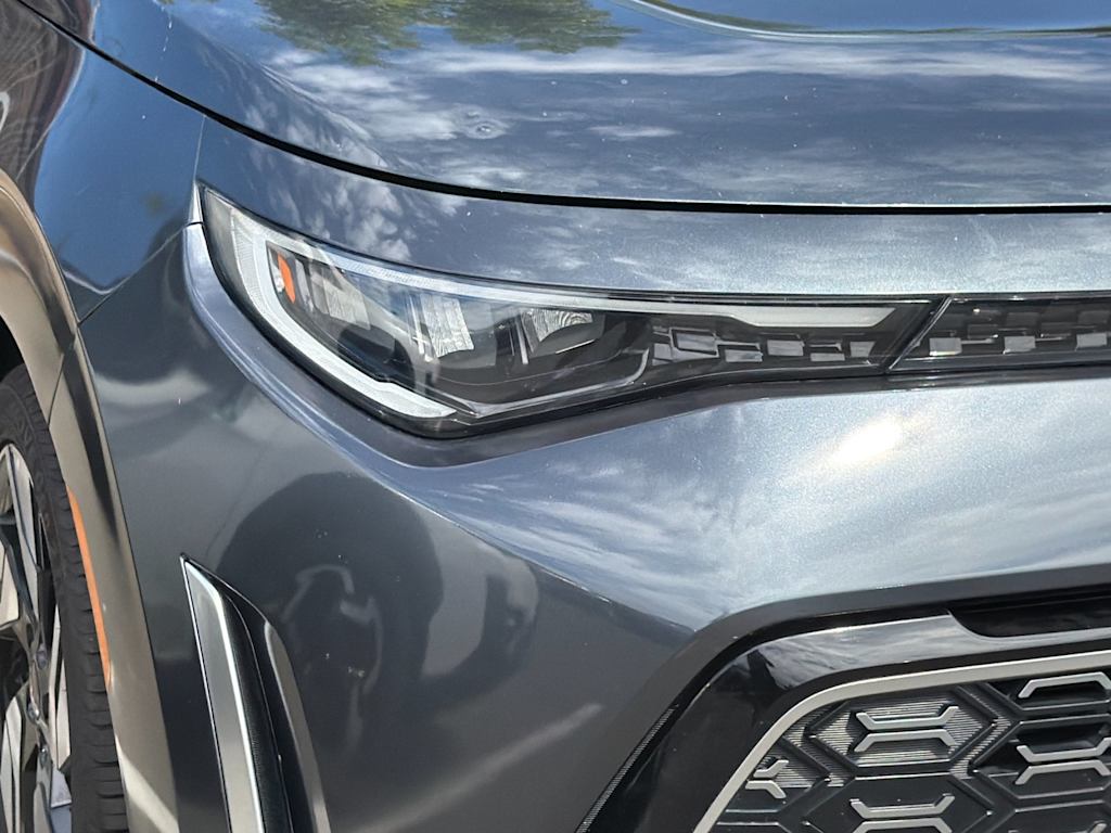 Thumbnail: 2023 Kia Soul - 9