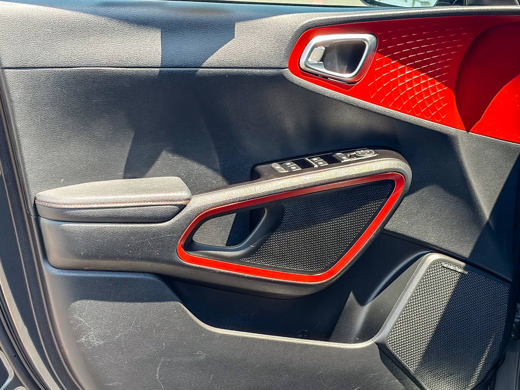 Thumbnail: 2023 Kia Soul - 23