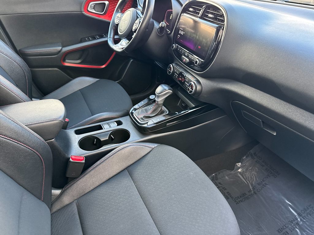 Thumbnail: 2023 Kia Soul - 11