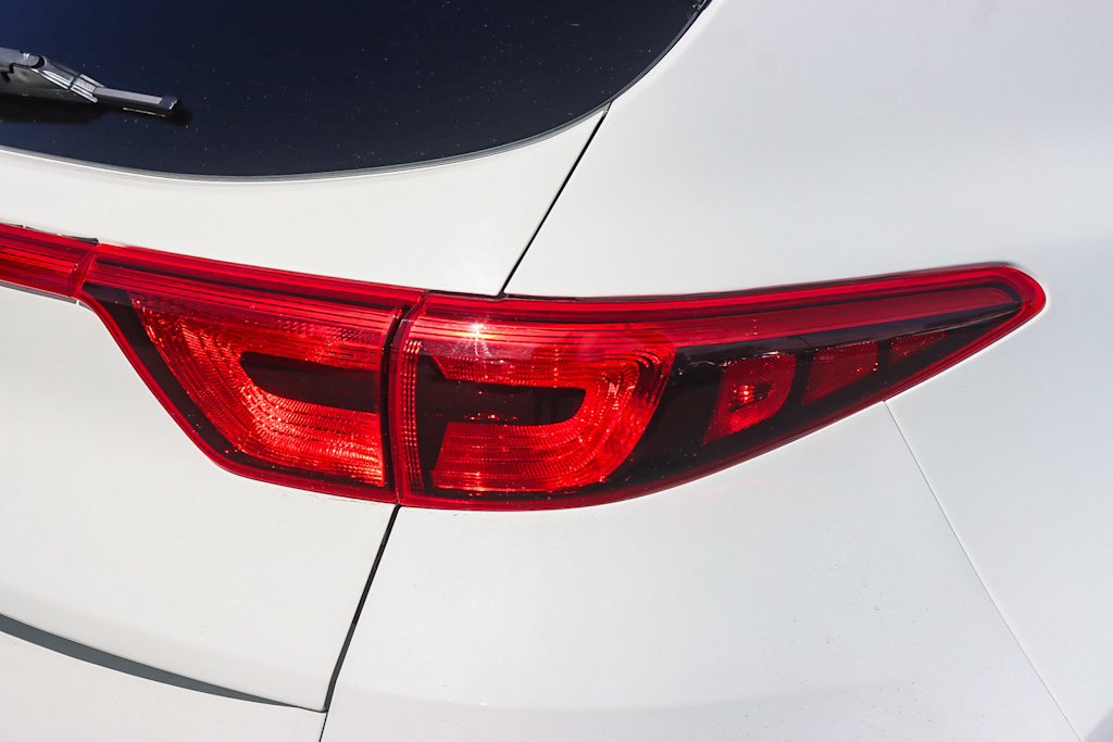 Thumbnail: 2018 Kia Sportage - 20