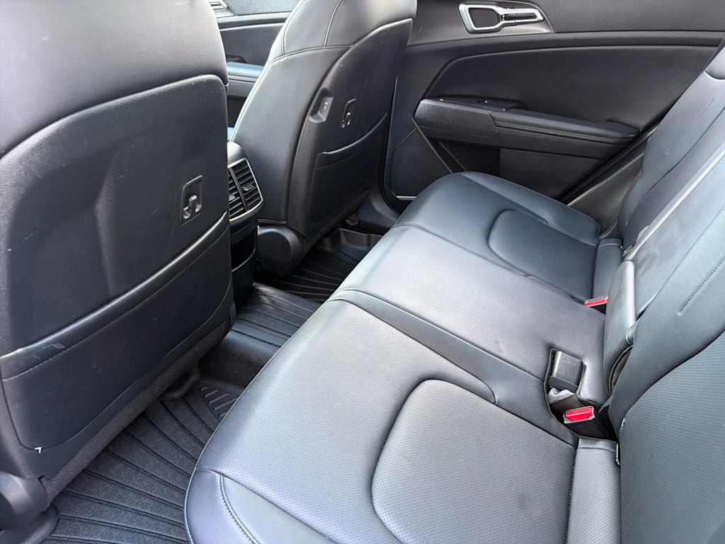 Thumbnail: 2023 Kia Sportage - 12