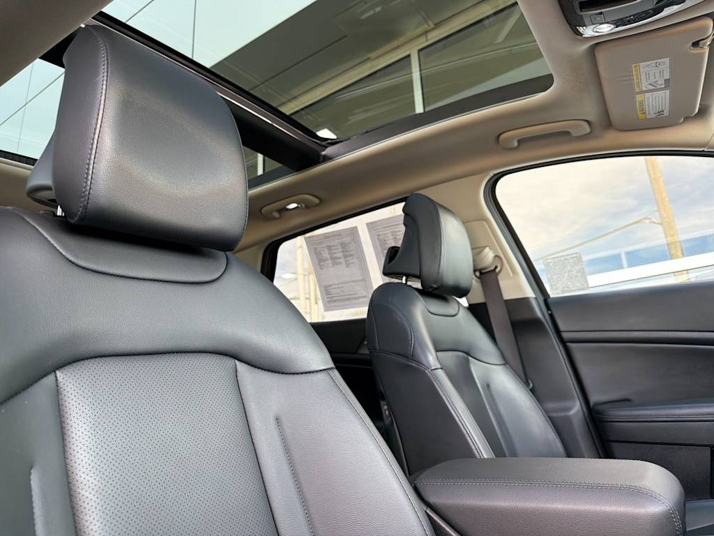 Thumbnail: 2023 Kia Sportage - 11