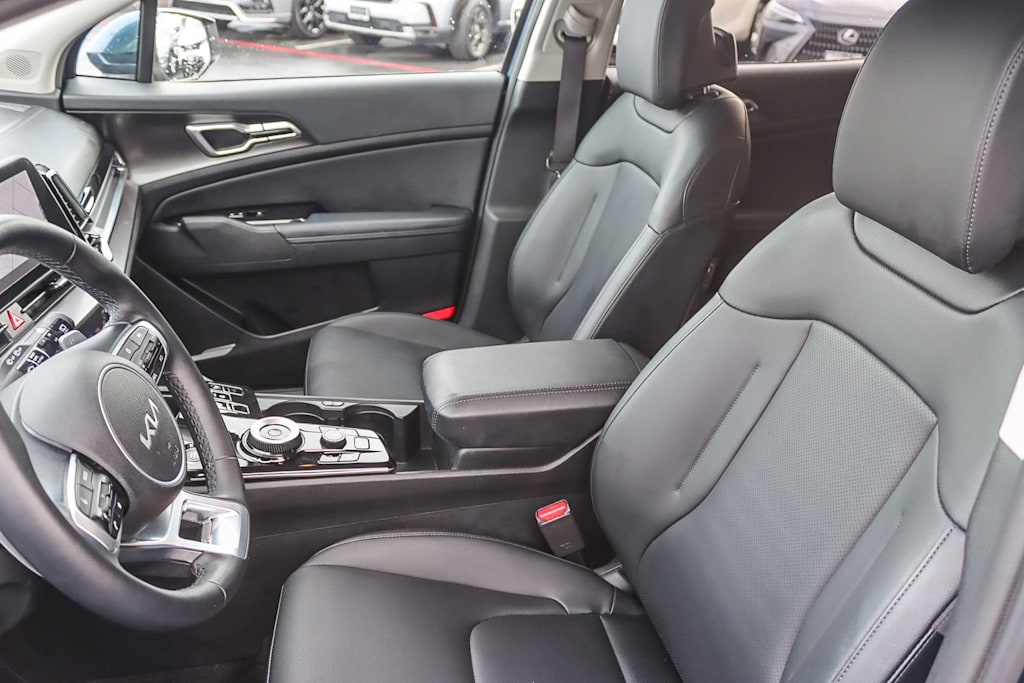 Thumbnail: 2023 Kia Sportage - 9