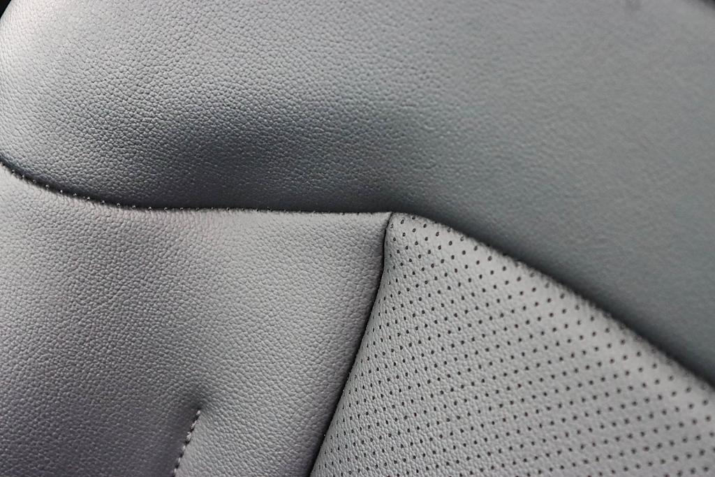 Thumbnail: 2023 Kia Sportage - 25