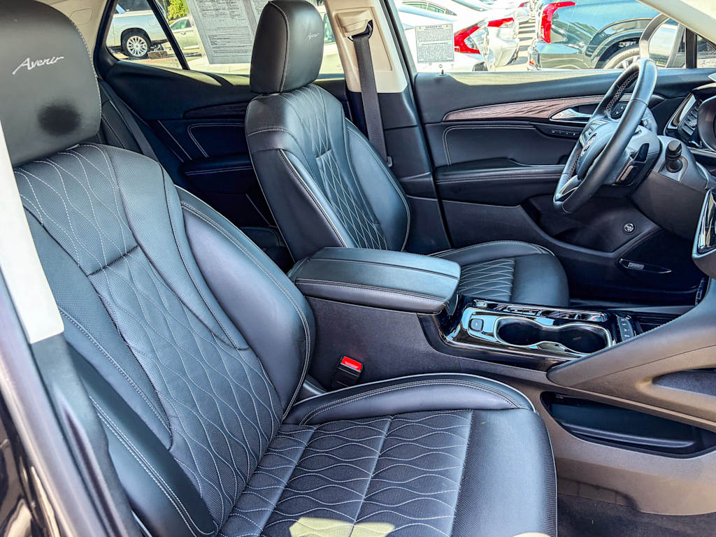 Thumbnail: 2023 Buick Envision - 10