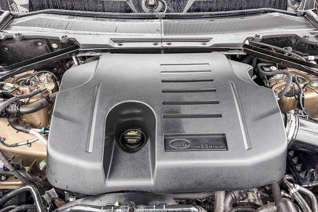 Thumbnail: 2020 Land Rover Defender - 6