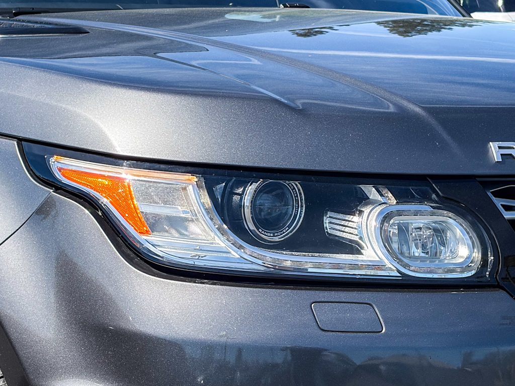 Thumbnail: 2017 Land Rover Range Rover Sport - 19