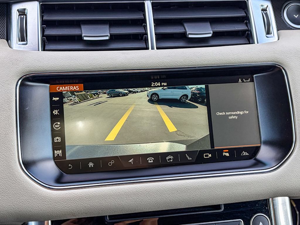 Thumbnail: 2017 Land Rover Range Rover Sport - 25