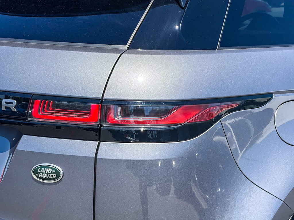 Thumbnail: 2023 Land Rover Range Rover Evoque - 20