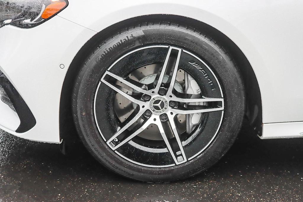 Thumbnail: 2024 Mercedes-Benz E-Class - 6