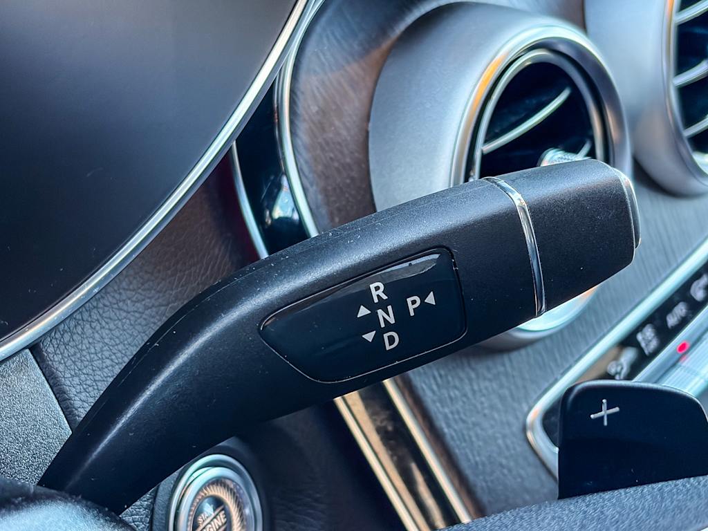 Thumbnail: 2022 Mercedes-Benz GLC - 22